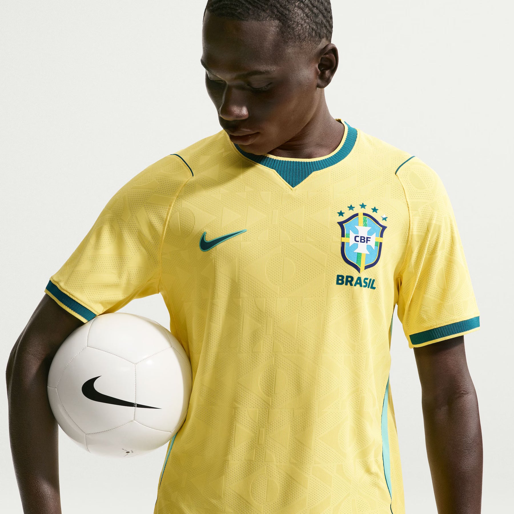 Camisa Seleção Brasileira I 2026/27 Versão Jogador