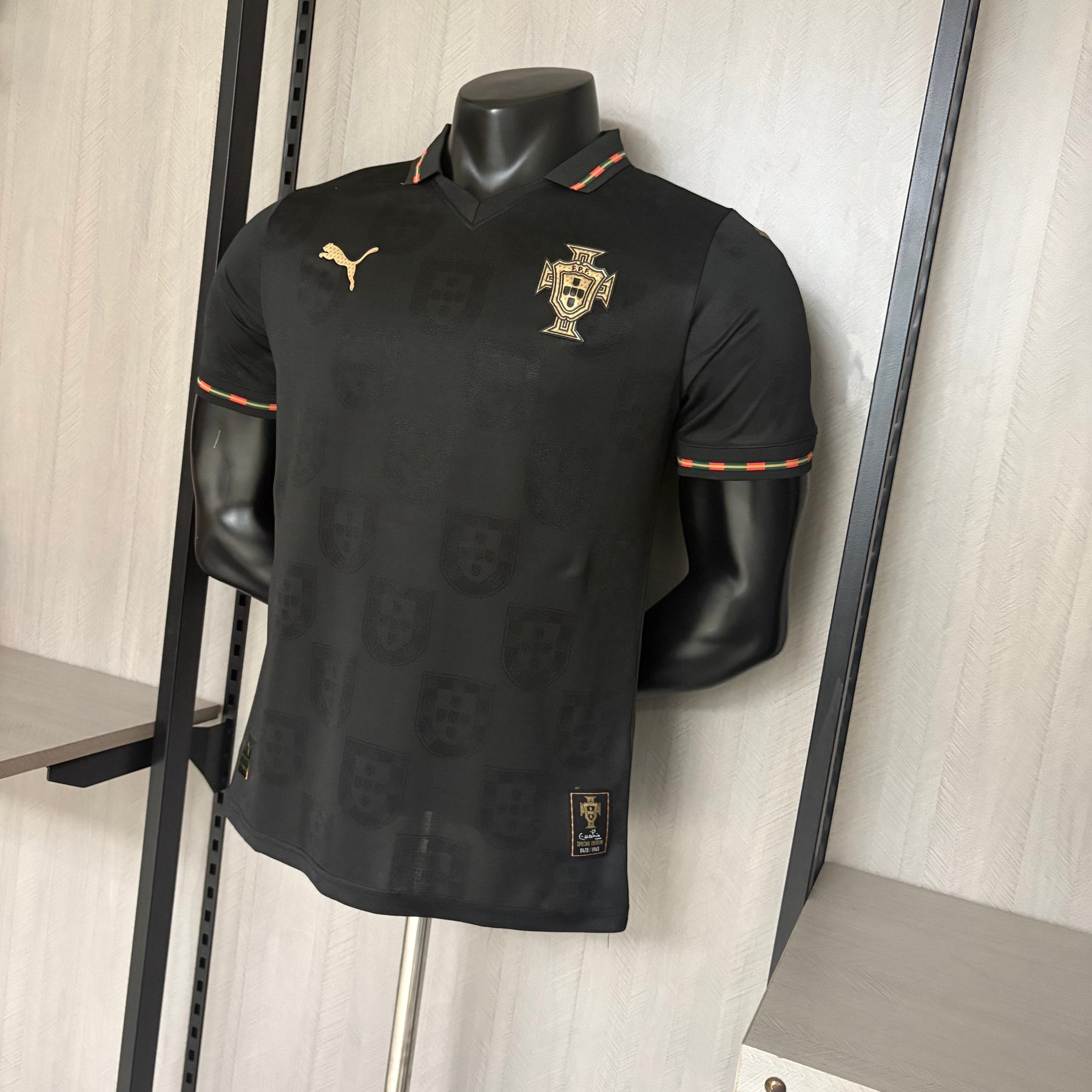 Camisa Seleção Portugal 2026/27 Preta Versão Jogador