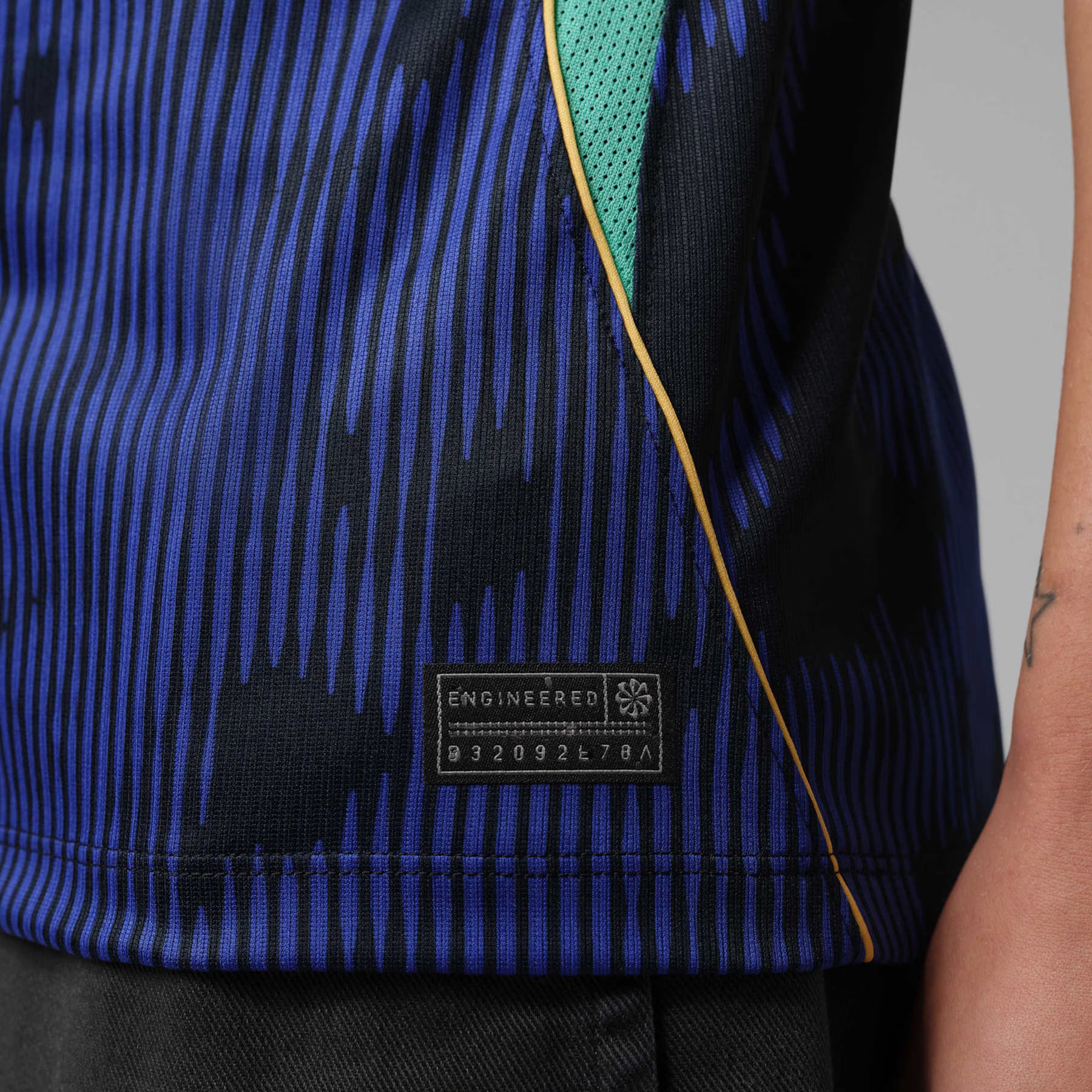 Camisa Feminina Seleção Brasileira II 2026/27 Torcedora