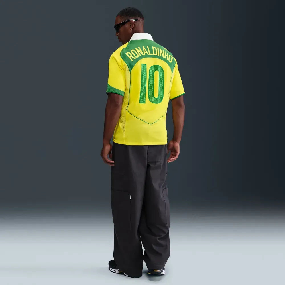 Camisa Retrô Seleção Brasileira 2004
