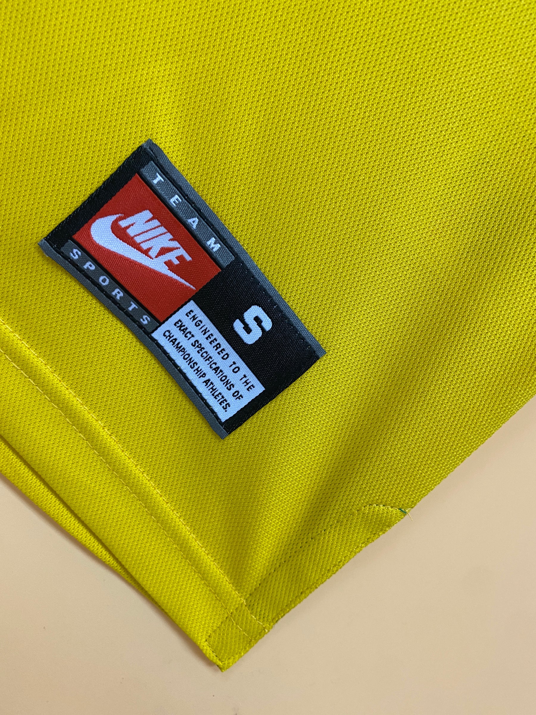 Camisa I Retrô Seleção Brasileira 1998