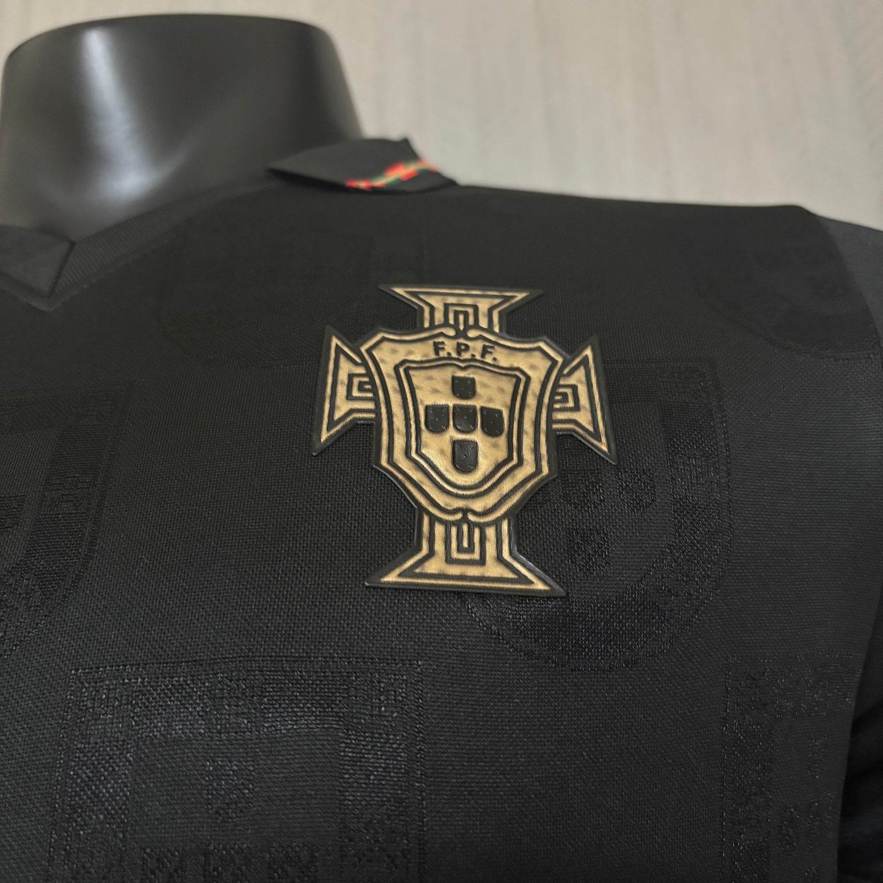 Camisa Seleção Portugal 2026/27 Preta Versão Jogador